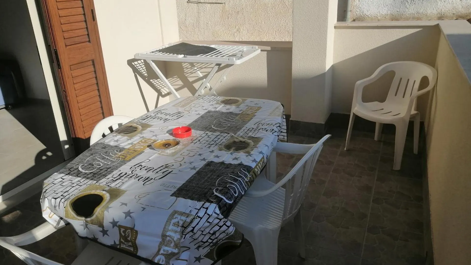 Residence Mare Azzurro Balestrate 0*,  Italy